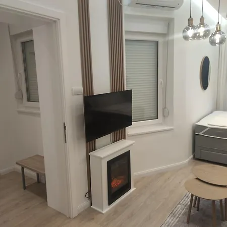 Hilandarska 2 Apartamento *